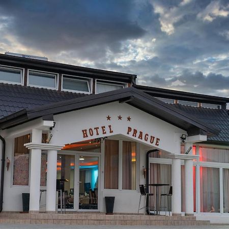 Complex Praga Hotel Gorno Lakocerej Kültér fotó